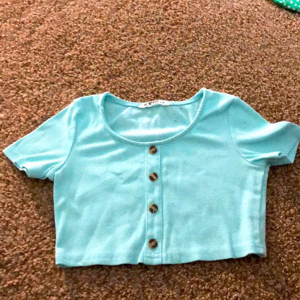 Blue/teal shirt